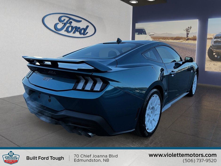 2026 Ford Mustang GT Premium