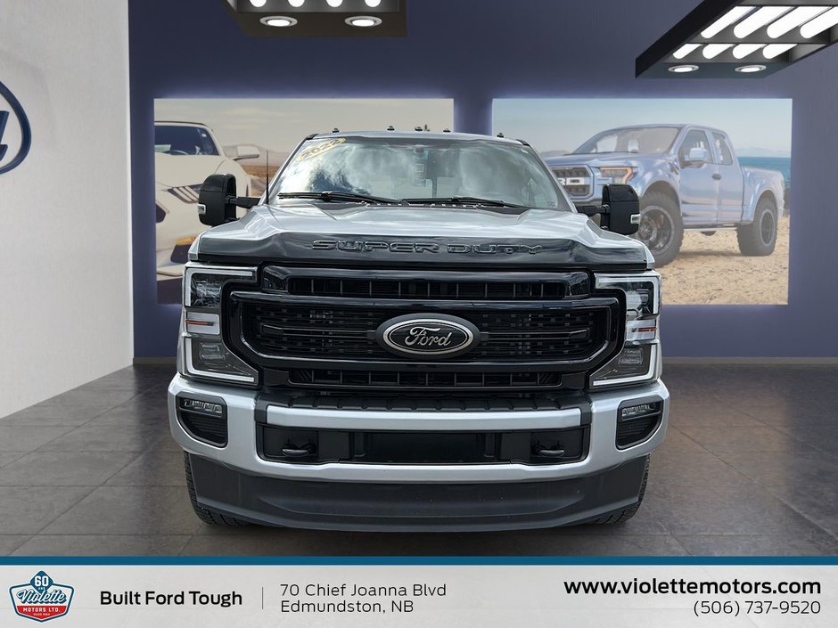 Ford Super Duty F-250 SRW LARIAT 2022