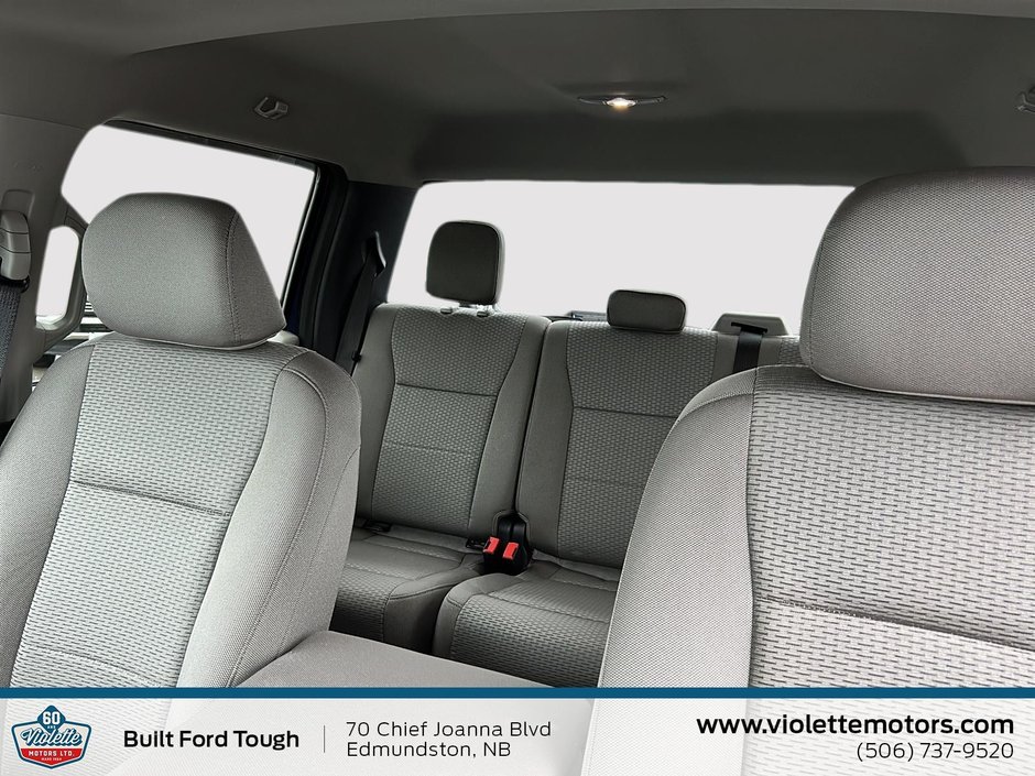 Ford Super Duty F-250 SRW XLT 2022