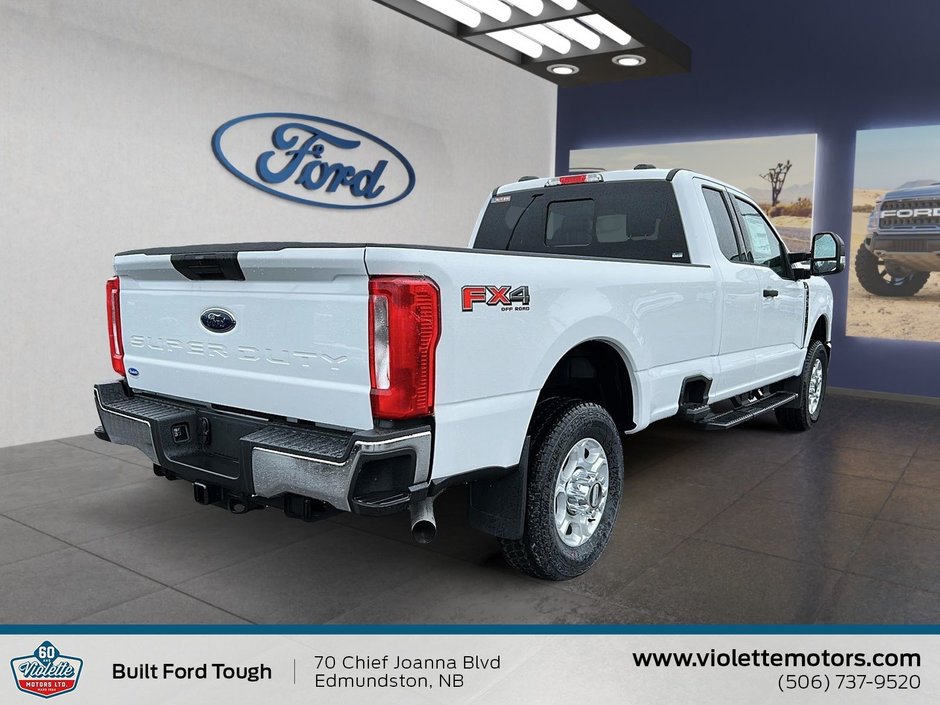 2025 Ford Super Duty F-250 SRW XLT