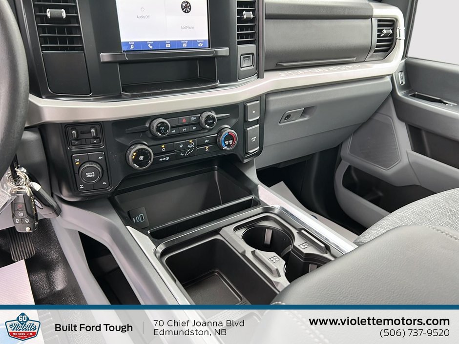2025 Ford Super Duty F-250 SRW XLT
