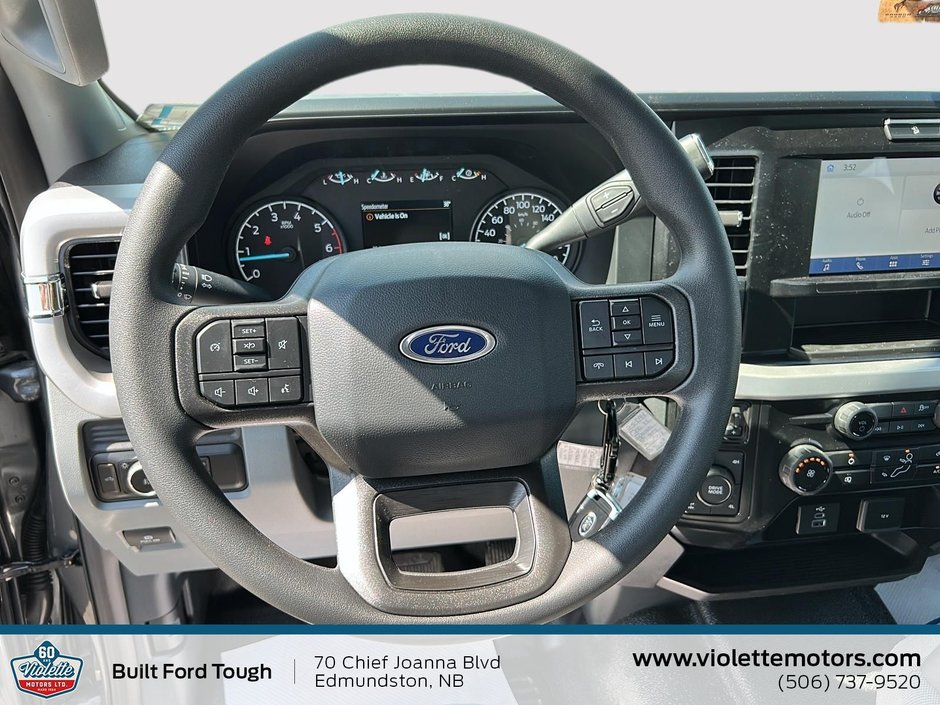 2025 Ford Super Duty F-250 SRW XL