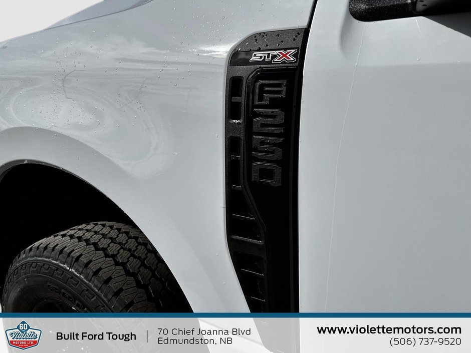 Ford Super Duty F-250 SRW XL 2026