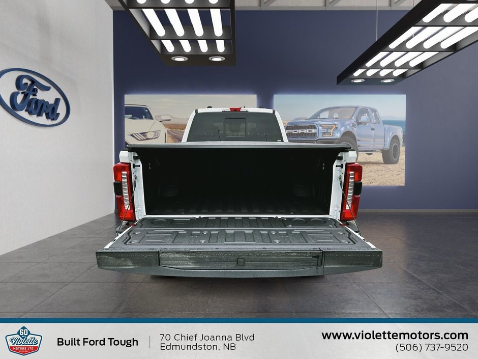 2026 Ford Super Duty F-250 SRW LARIAT
