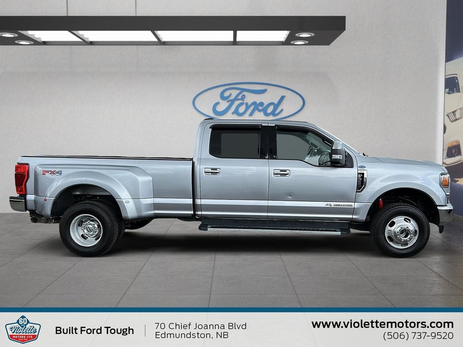 Ford Super Duty F-350 DRW XLT 2022