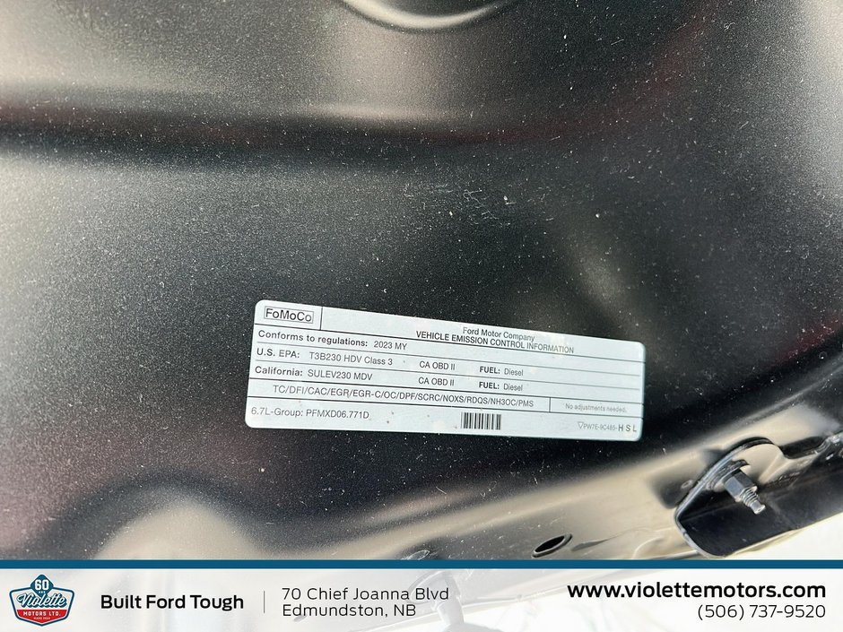 Ford Super Duty F-350 DRW XLT 2023