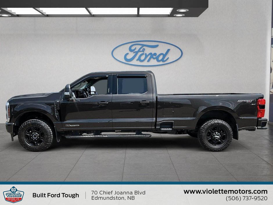 Ford Super Duty F-350 SRW XLT 2024