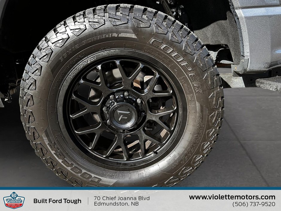 2024 Ford Super Duty F-350 SRW LARIAT