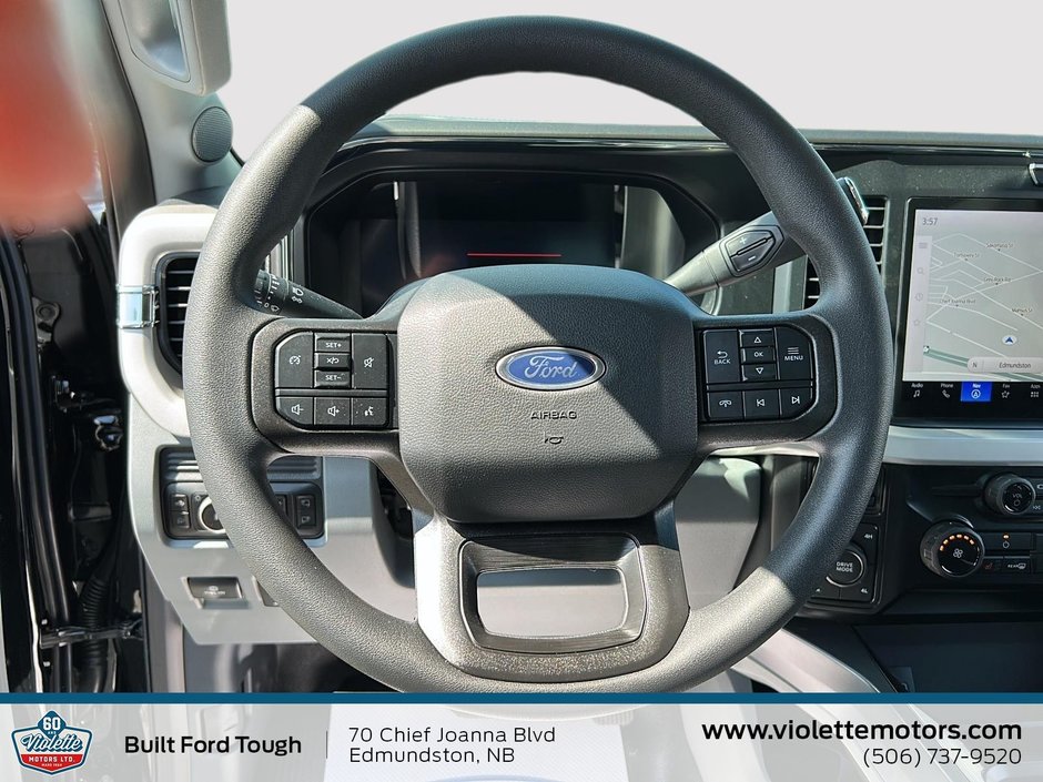 2025 Ford Super Duty F-350 SRW XLT