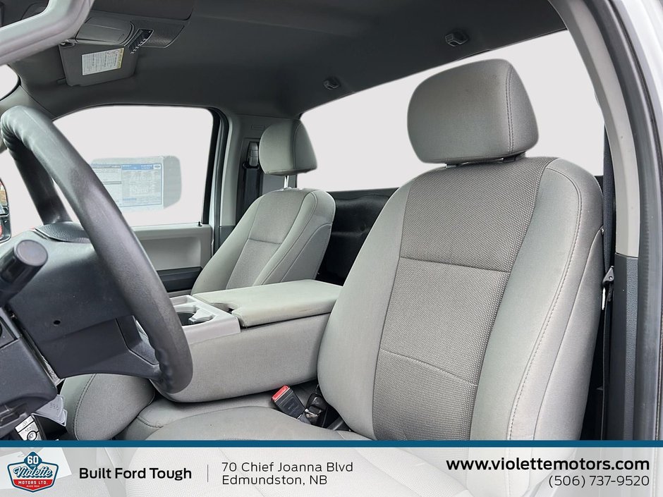 2022 Ford Super Duty F-550 DRW XL
