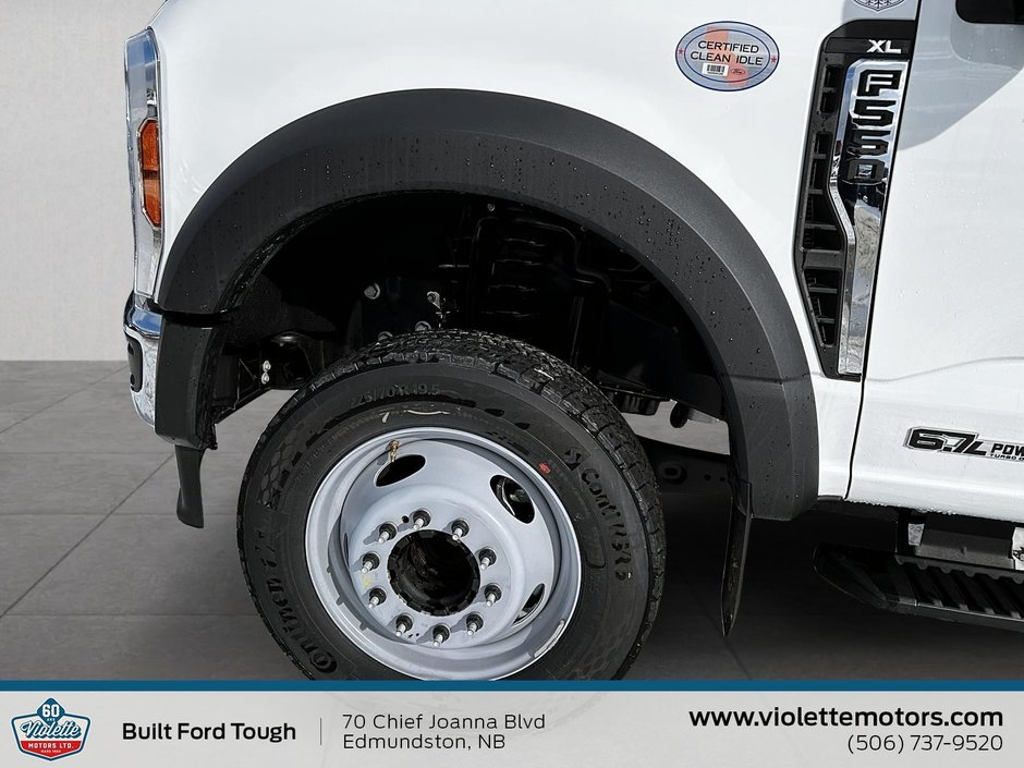 Ford Super Duty F-550 DRW XL 2026