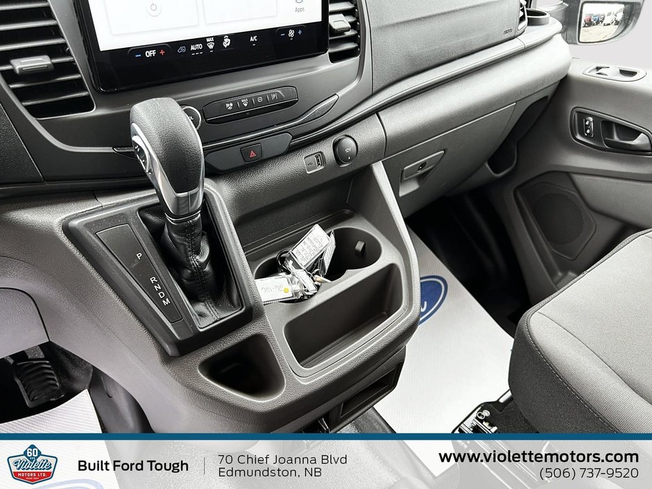 2026 Ford Transit Long 148 EL