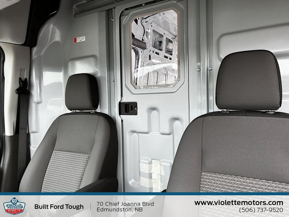 2026 Ford Transit Long 148 EL