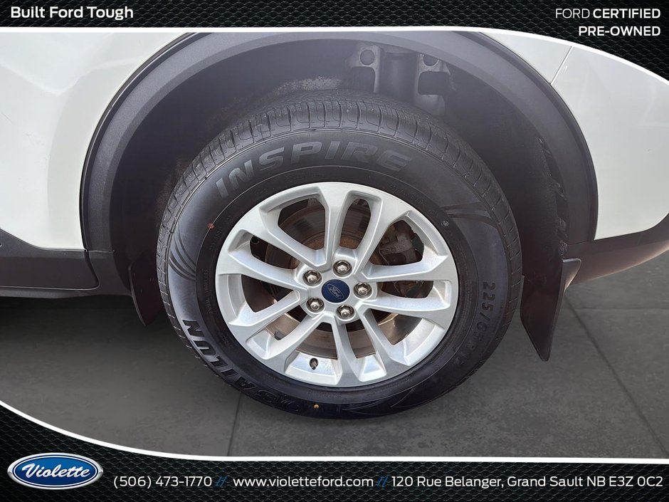 2020 Ford Escape SE