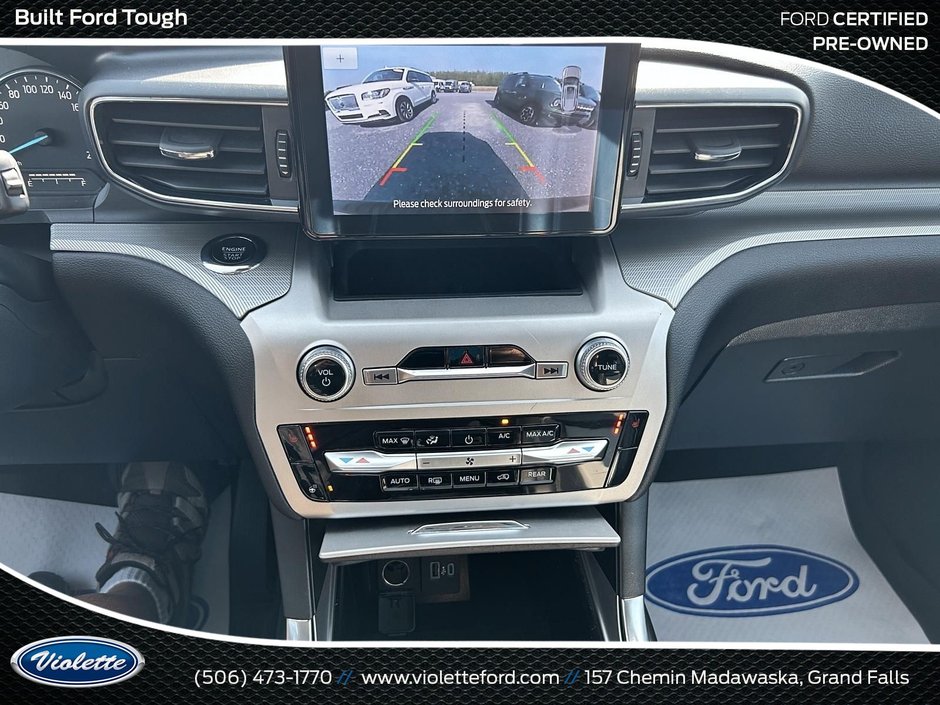 Ford Explorer XLT 2022