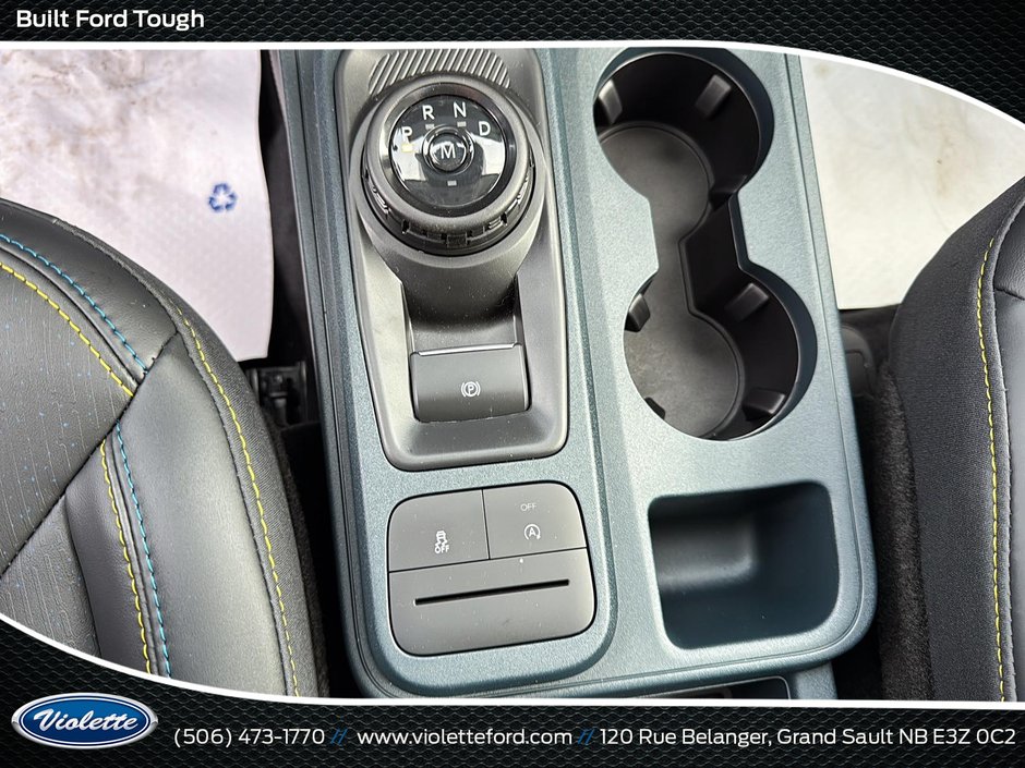 2025 Ford Maverick Lobo Standard