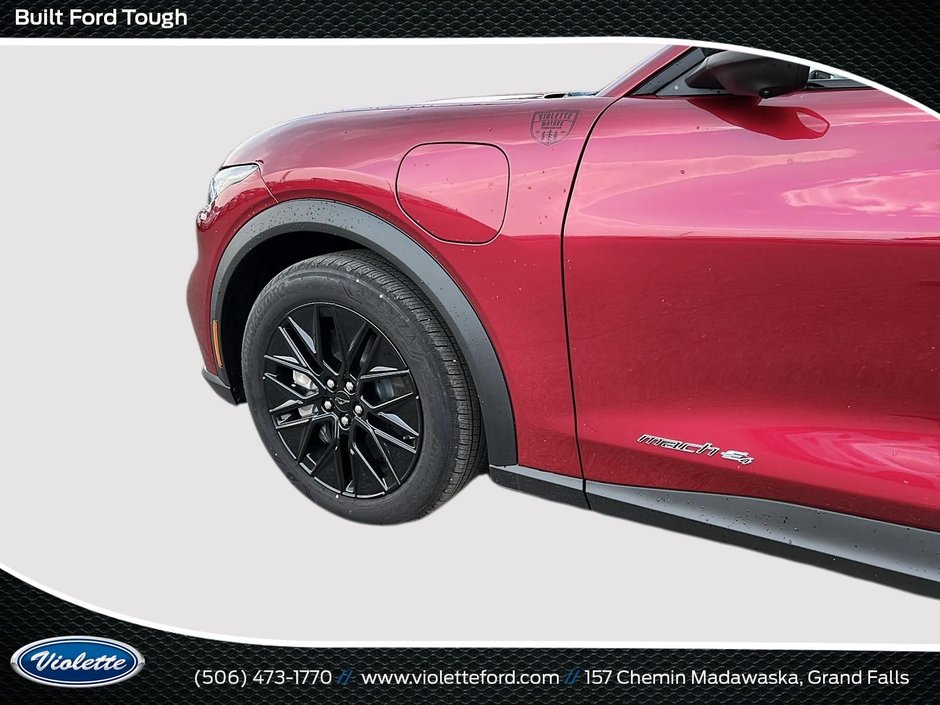 2025 Ford Mustang Mach-E SELECT