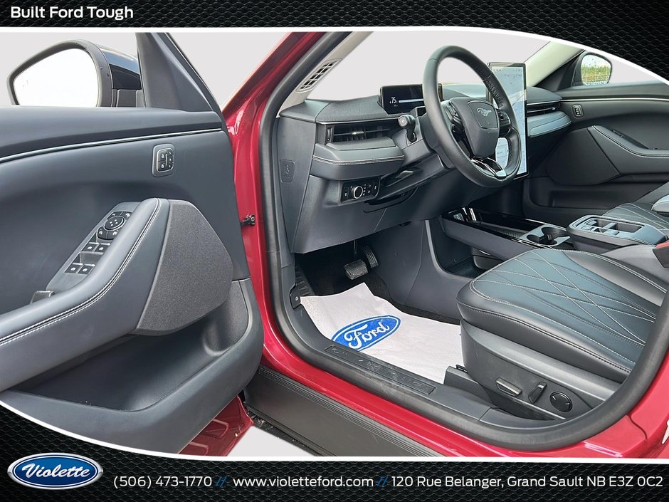 2025 Ford MUSTANG MACH-E SELECT