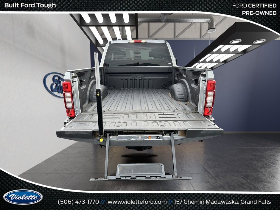2022 Ford Super Duty F-250 SRW XLT