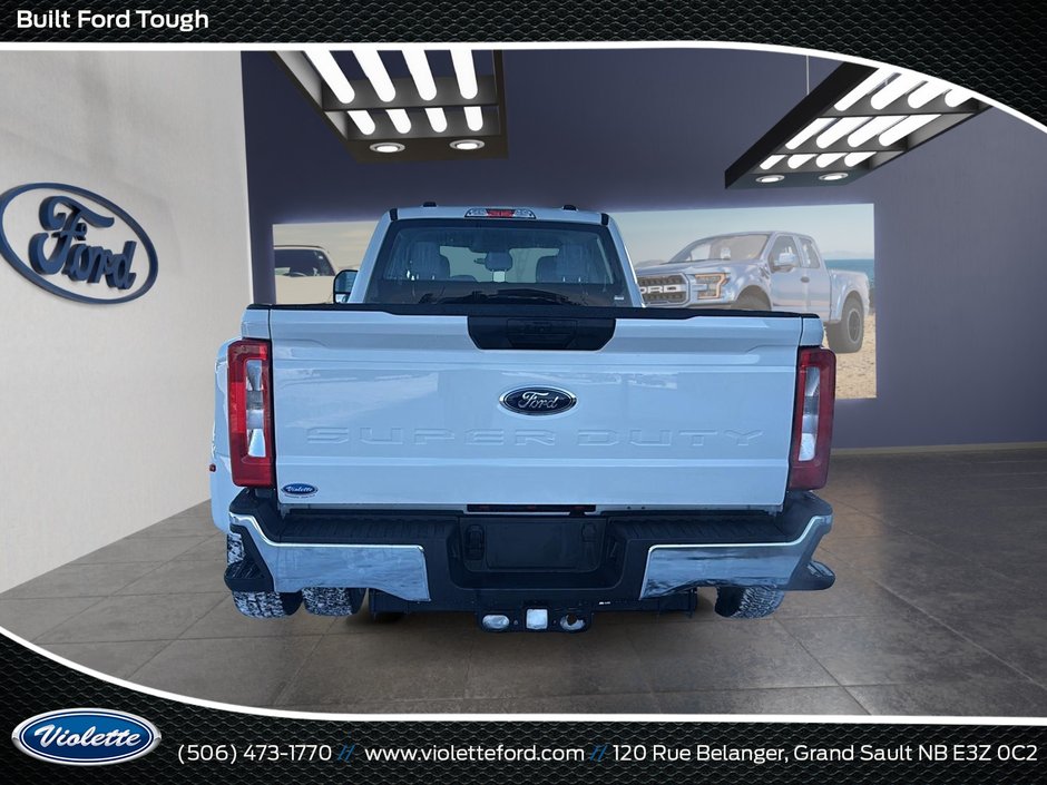 2026 Ford Super Duty F-350 DRW XL