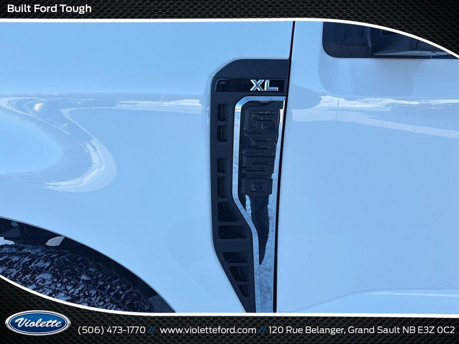 2026 Ford Super Duty F-350 DRW XL