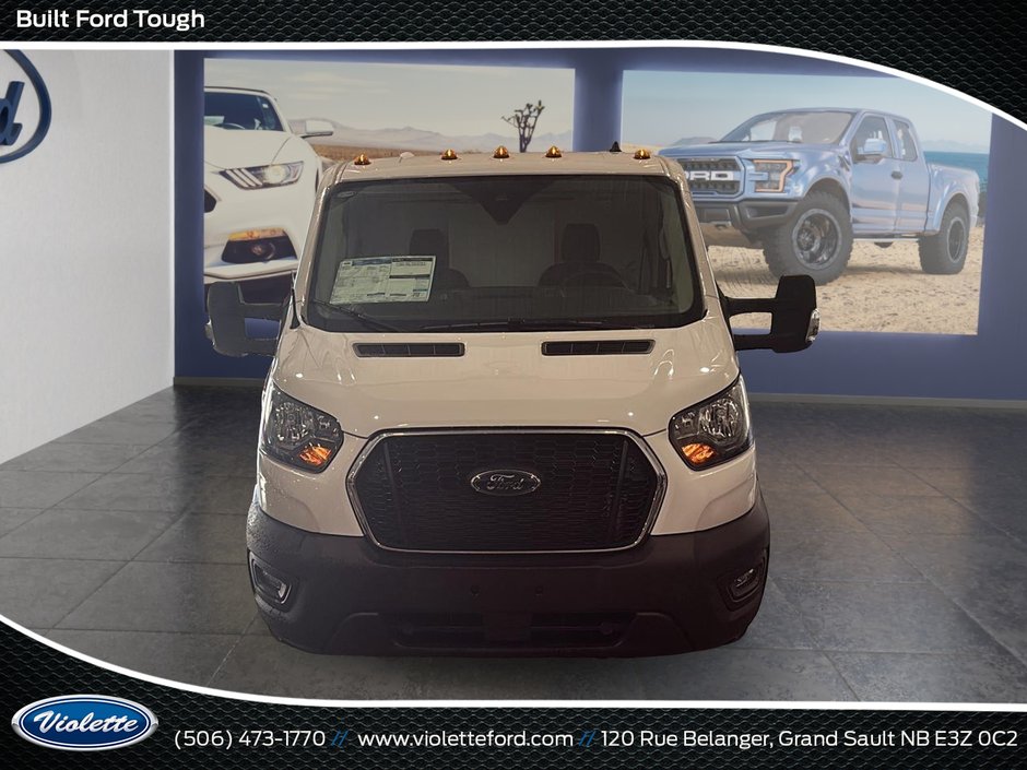 Ford Transit Cutaway BASE 2025