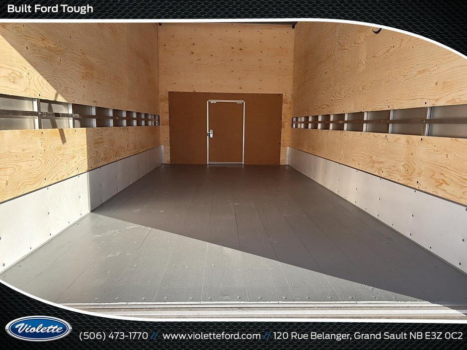 Ford Transit Cutaway BASE 2025