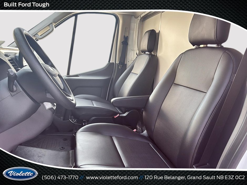 Ford Transit Cutaway BASE 2025