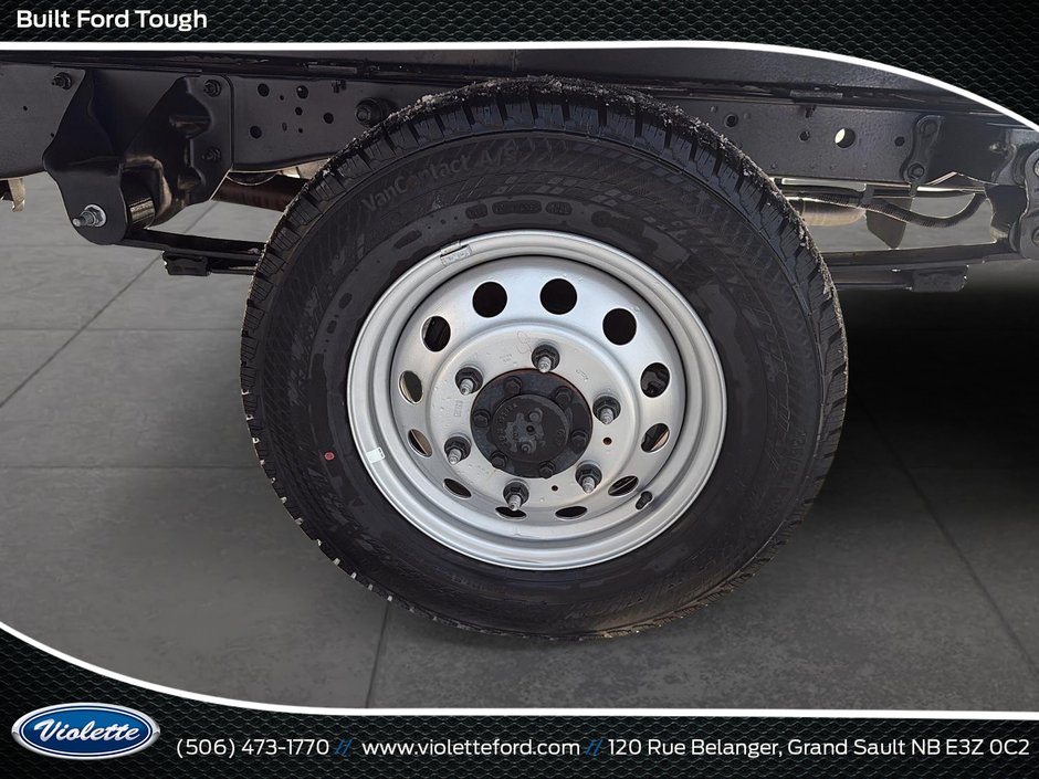 Ford Transit Cutaway BASE 2025