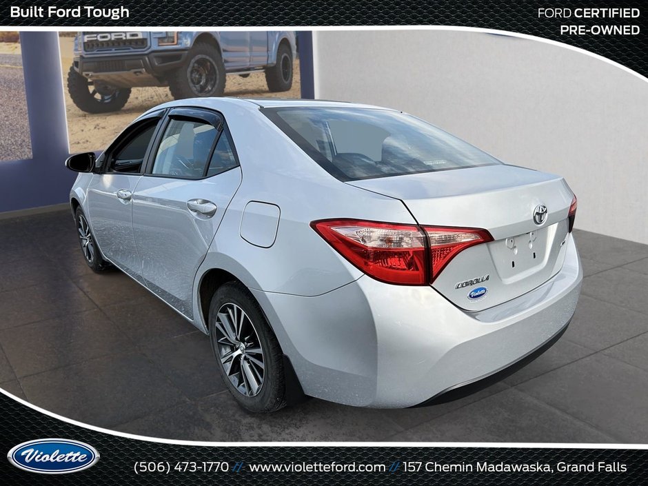 2018 Toyota Corolla LE