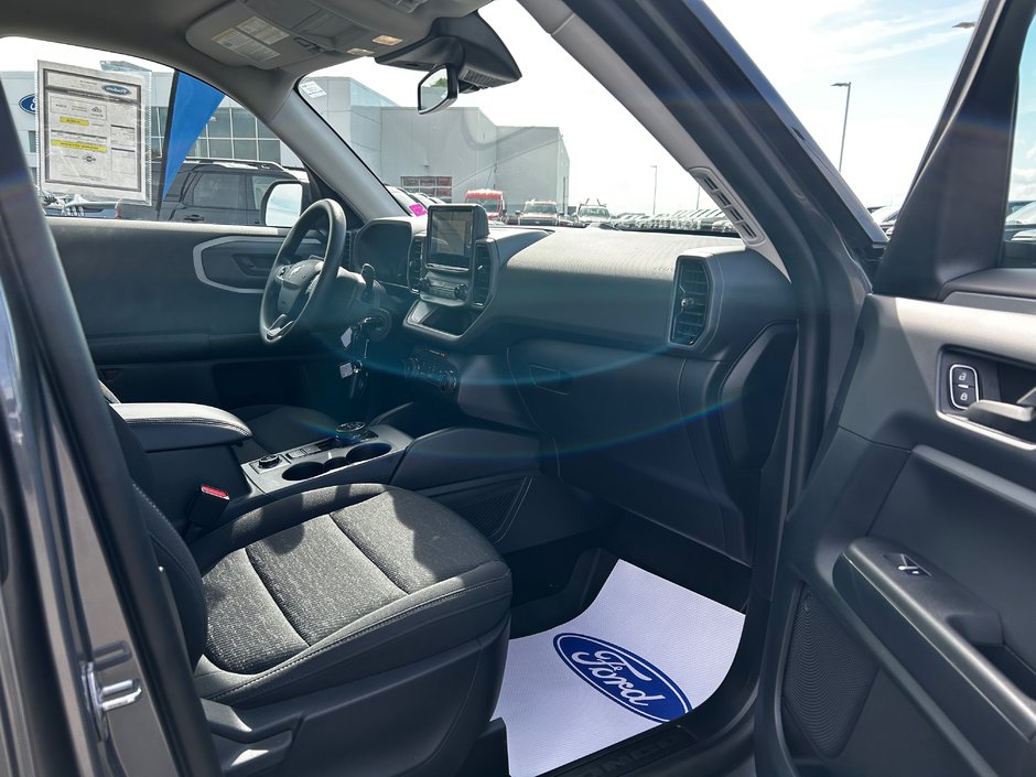 2022 Ford BRONCO SPORT Base