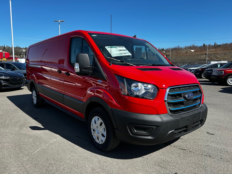 2023 Ford E-Transit Cargo Van BASE