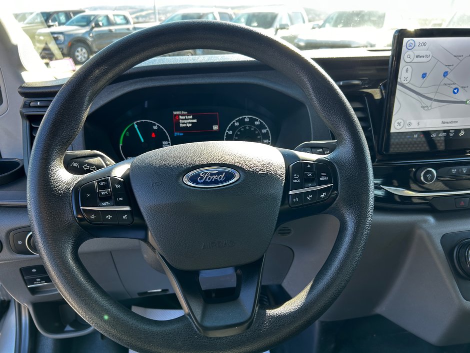 Ford E-Transit Cargo Van BASE 2023