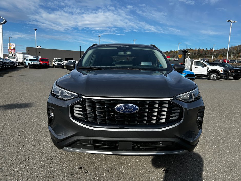 2025 Ford Escape Platinum