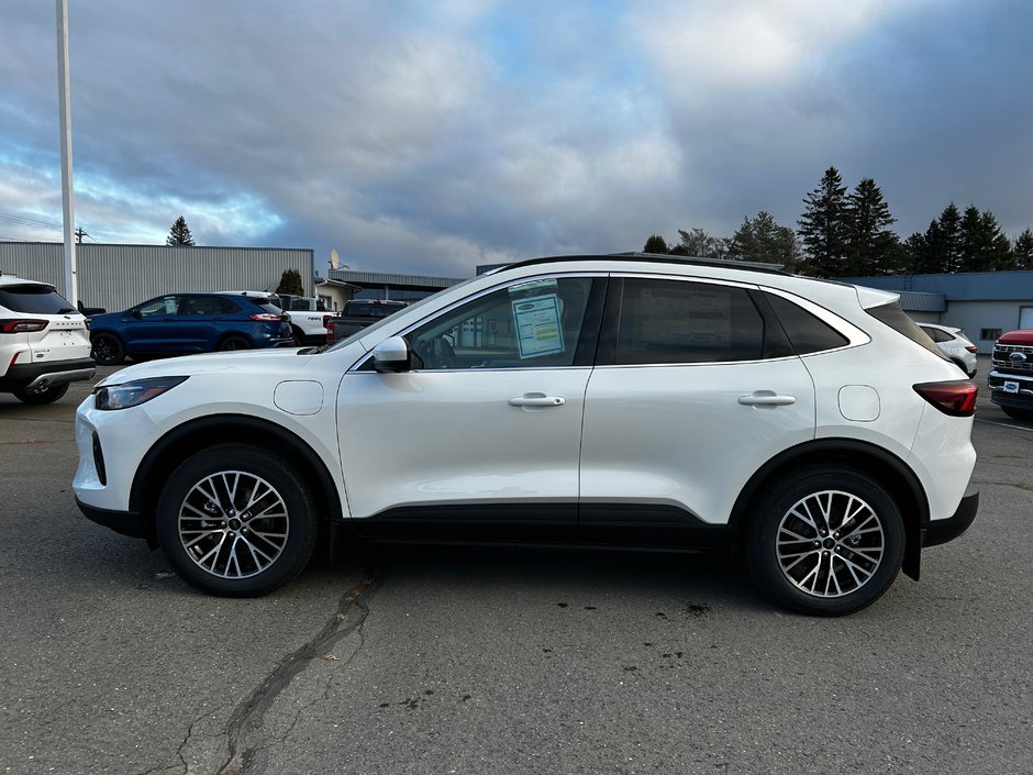 2025 Ford Escape PHEV