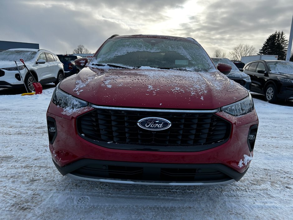 Ford Escape PHEV 2025