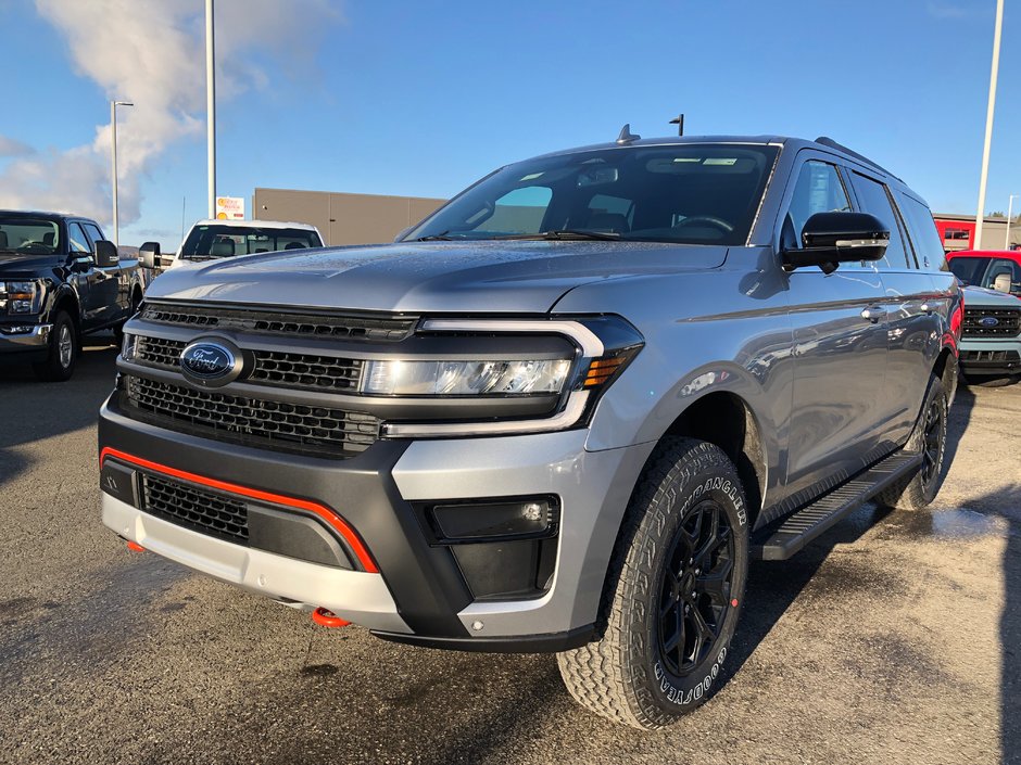 Violette Motors Ltd Edmundston in Edmundston 2024 Ford Expedition