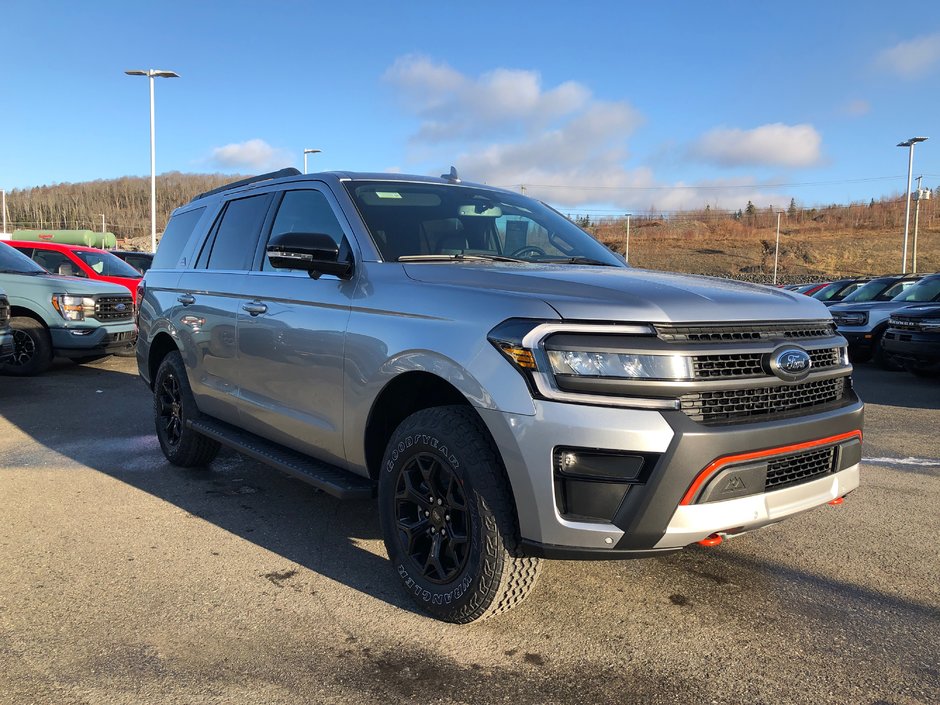 Violette Motors Ltd Edmundston in Edmundston 2024 Ford Expedition