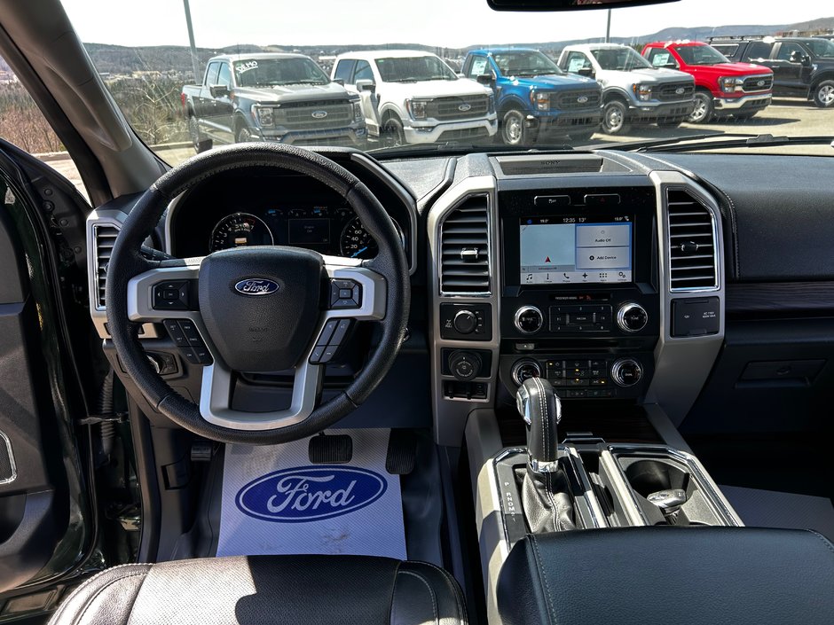 Ford F-150 LARIAT 2016