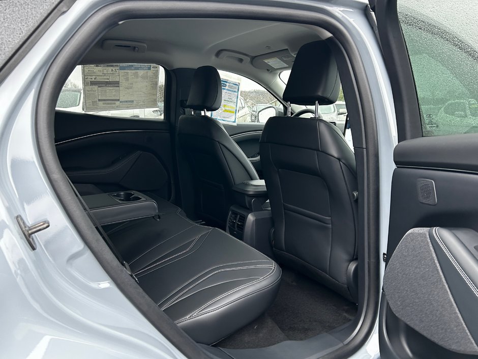 2024 Ford MACH-E PREMIUM