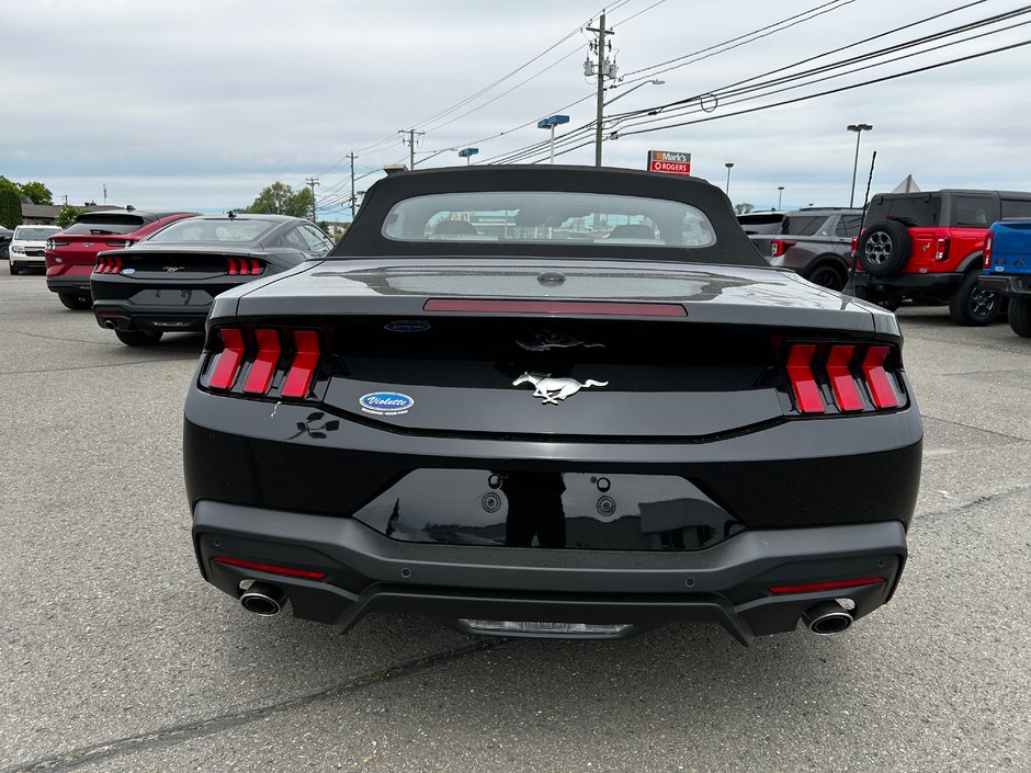 Ford Mustang ECOBOOST PREMIUM 2024