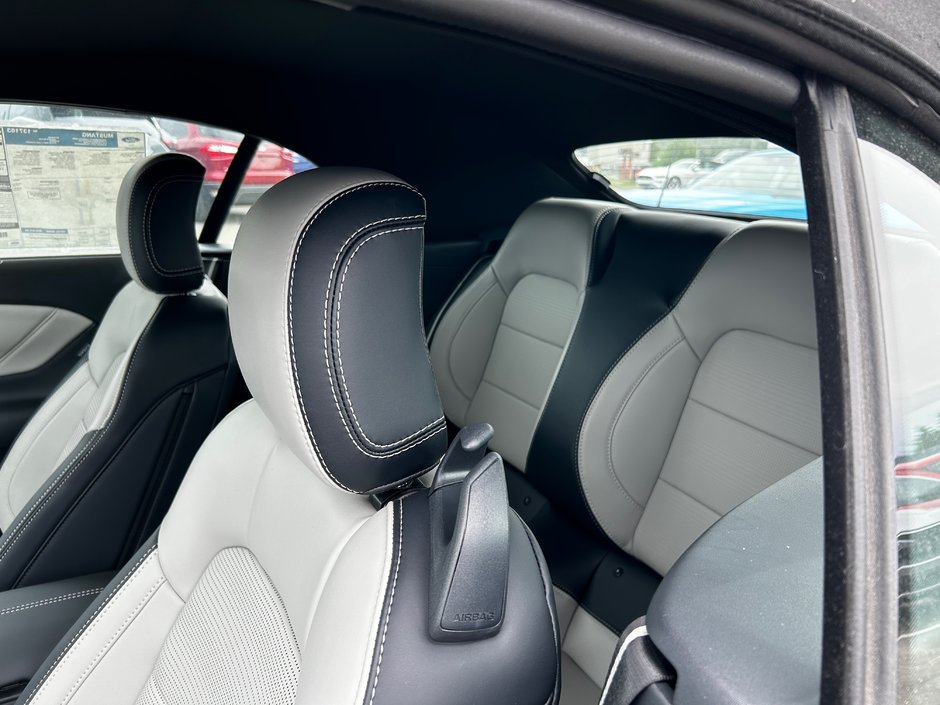 Ford Mustang ECOBOOST PREMIUM 2024