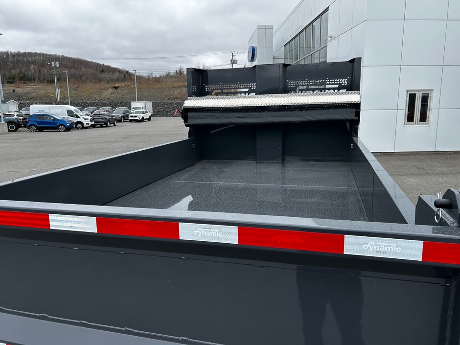 Ford Super duty F-550 DRW XLT 2023
