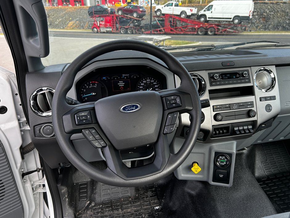 2024 Ford Super Duty F-750 Straight Frame BASE