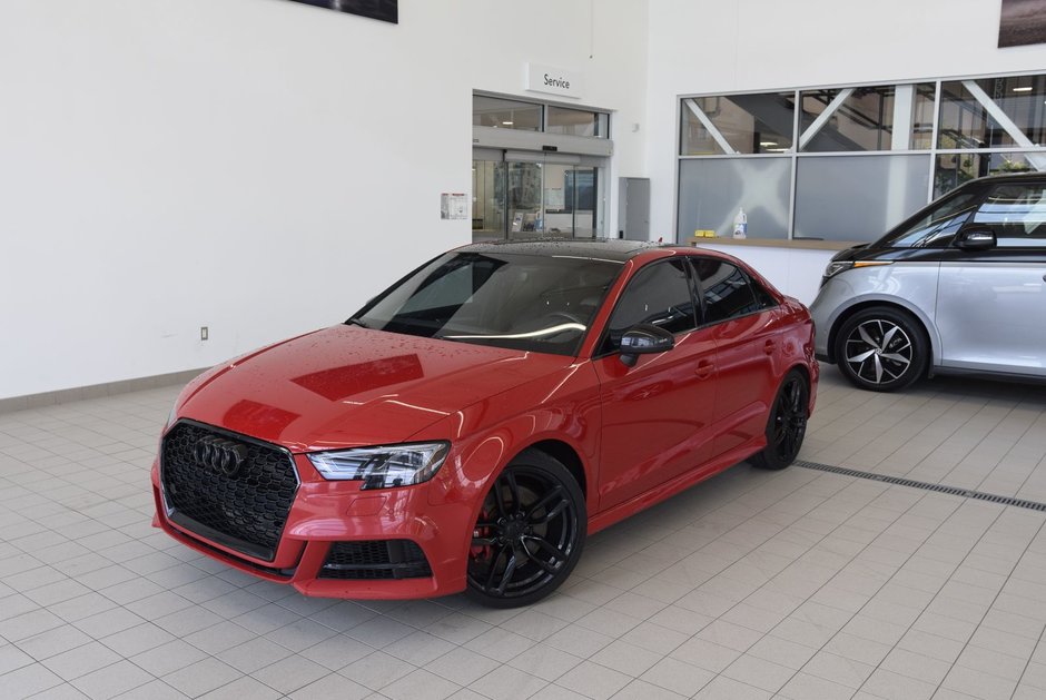 2017 Audi S3 PROGRESSIV+BLACK PACKAGE in Laval, Quebec