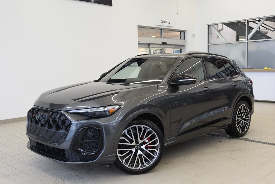 2025 Audi SQ5 TECHNIK+CUIR ROUGE+NEW MODEL in Laval, Quebec