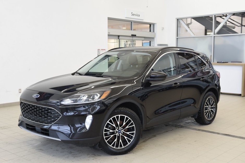 Ford Escape SEL+PHEV+CUIR+TOIT PANO+ 2022 à Laval, Québec