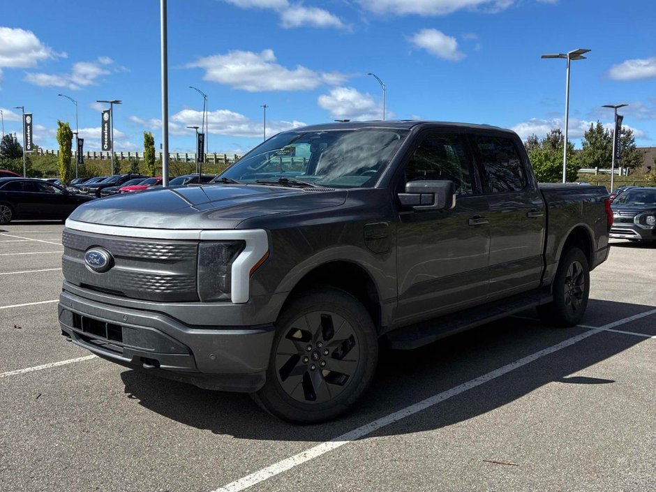 2023 Ford F-150 Lightning XLT+EXT BATTERIE+TOW PACK in Laval, Quebec