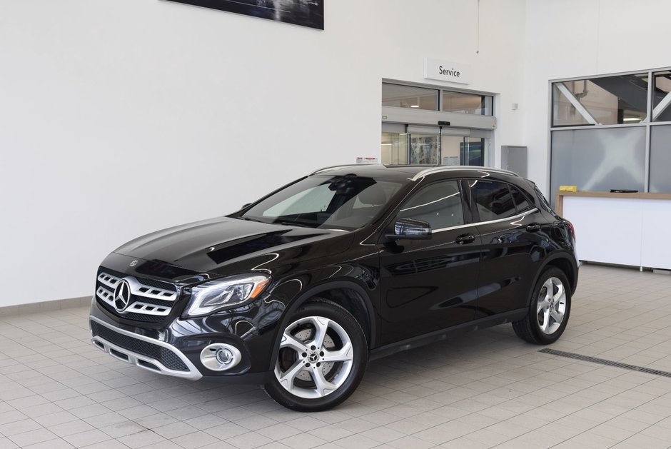 2018  GLA 250+CUIR+TOIT PANO+AWD in Laval, Quebec