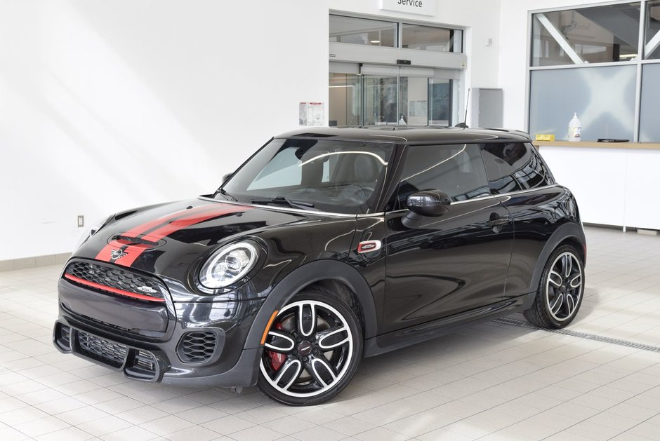 2020 MINI 3 Door John Cooper Works+CUIR+TOIT in Laval, Quebec